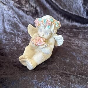 Terry's Village Cherub Ivy Adorned Smelling Flowers Wings Vintage